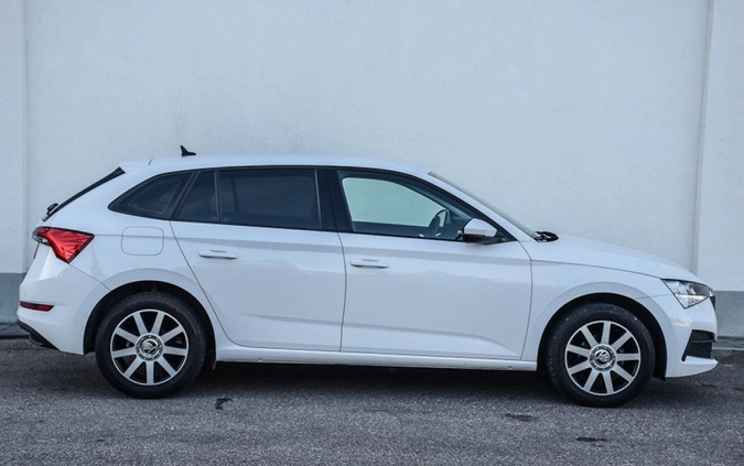 Skoda Scala cena 59899 przebieg: 88000, rok produkcji 2020 z Gorzów Wielkopolski małe 704